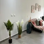 Lumineux A Disneyland Apartment